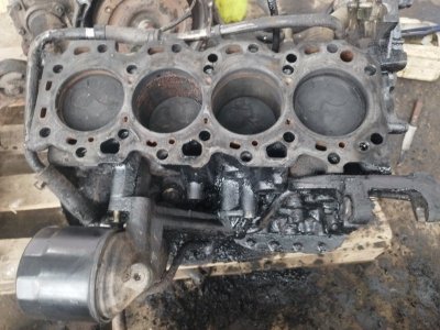 Блок цилиндров Toyota CORONA 1995 седан