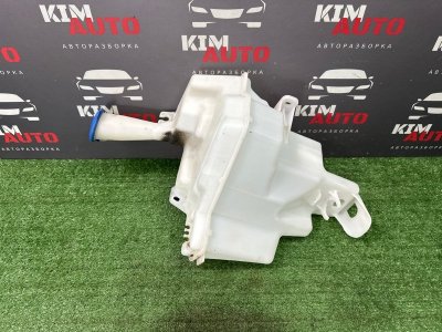 Бачок стеклоомывателя Hyundai i30 2013