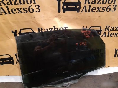 Стекло двери Hyundai Elantra 2010