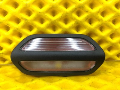 Плафон двери Mercedes-Benz S-Class 2014 W222