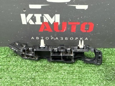 Кронштейн бампера Hyundai i30 2013