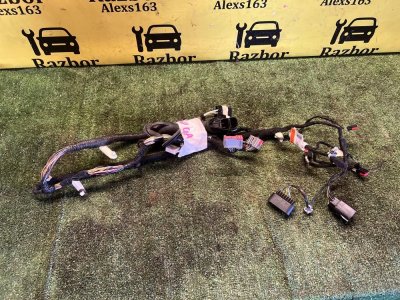 Проводка двери Ford KUGA 2013 C512