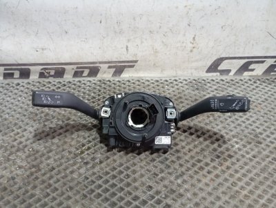 Блок подрулевых переключателей Skoda YETI 2011 5L