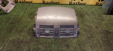 Дефлектор центральный Toyota Corolla 2011 E 151