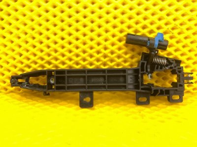 Кронштейн ручки двери Omoda C5 2023