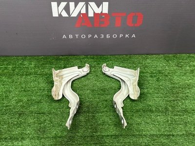 Петли капота Hyundai i30 2013