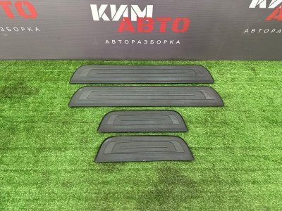 Накладка порога внутренняя Hyundai i30 2013