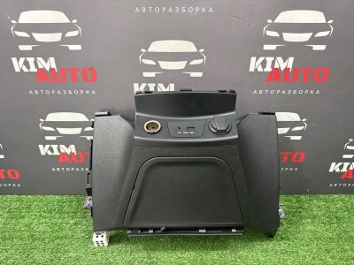 Накладка центральной консоли Hyundai i30 2013