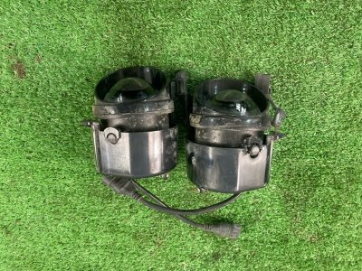 Фонарь противотуманный Лада Гранта 2012 седан