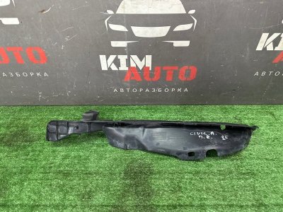 Пыльник крыла Honda Civic 4D