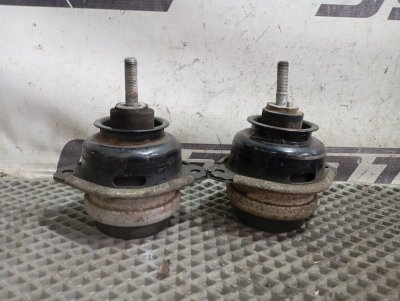 Подушка двигателя Volkswagen Touareg 2006 GP