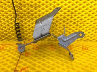 Кронштейн Mercedes-Benz S-Class 2014 W222