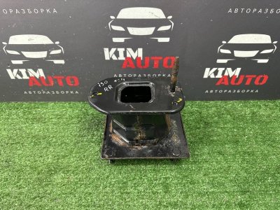 Кронштейн усилителя бампера Hyundai i30 2013