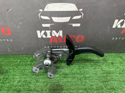Рычаг стояночного тормоза (ручник) Kia Soul 2014 SW