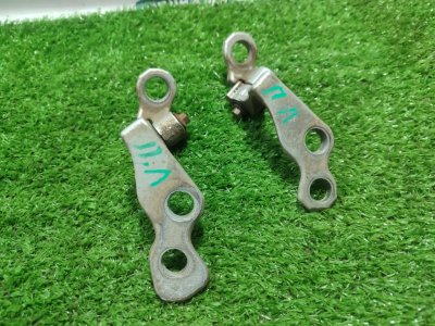 Петля двери Ford FOCUS 2