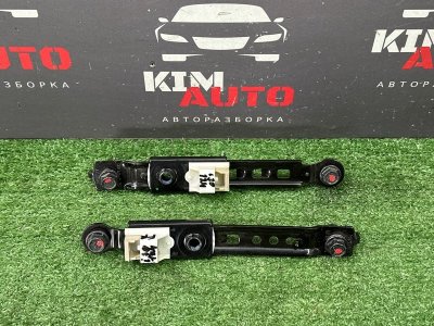 Механизм регулировки ремня безопасности Hyundai i30 2013