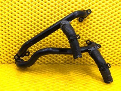 Трубка системы охлаждения Audi Q7 2014 4LB