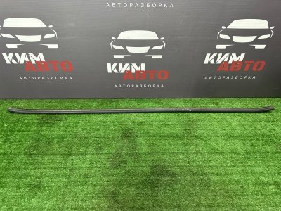 Уплотнитель жабо Hyundai i30 2013