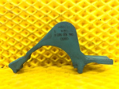 Заглушка Audi Q7 2014 4LB