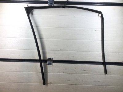 Уплотнитель стекла двери Omoda C5 2023