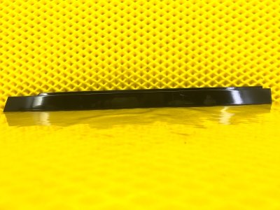 Накладка двери , направляющая стекла Mercedes-Benz S-Class 2014 W222