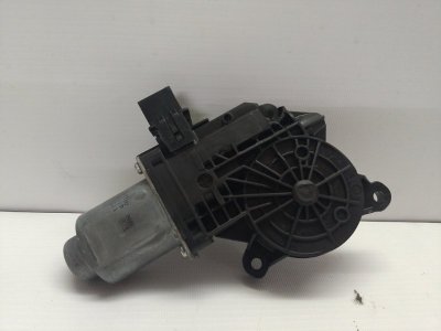 Моторчик стеклоподъемника Volkswagen Polo 2015