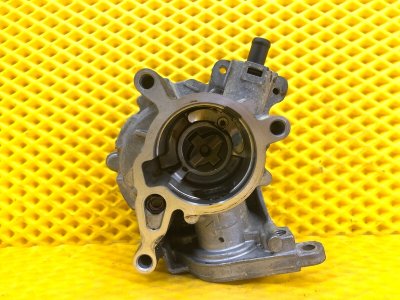 Вакуумный насос Volkswagen Tiguan 2013 5N1