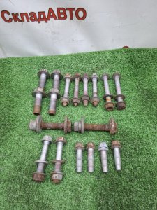 Болт подвески Toyota AVENSIS 2012 ZRT272