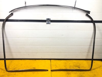 Молдинг стекла Mercedes-Benz E-Class 15.04.1998 W210