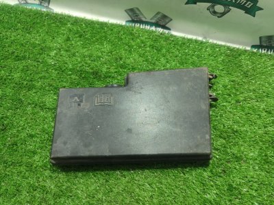 Крышка блока предохранителей Mazda 3BK