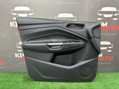 Обшивка двери Ford Kuga 2013 SUV