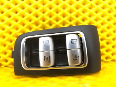 Блок кнопок стеклоподъемников Mercedes-Benz S-Class 2014 W222