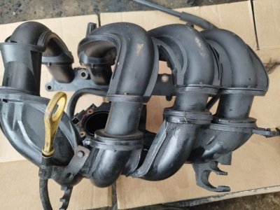 Коллектор впускной Ford FOCUS 2