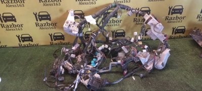 Проводка салона Toyota Corolla 2011 E 151