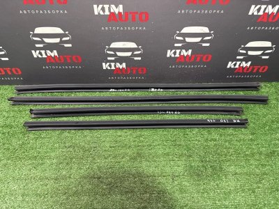 Уплотнитель стекла(бархотка) внутренний Hyundai i30 2013