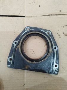 Крышка коленвала Ford FOCUS 2