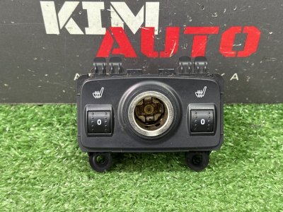 Кнопка обогрева сидений Ford Kuga 2013 SUV