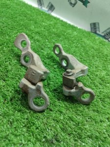 Петля двери Ford FOCUS 2