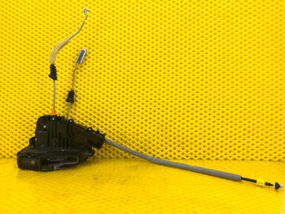 Замок двери передней правой Mercedes-Benz S-Class 2014 W222