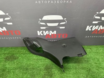 Обшивка багажника Ford Focus 3