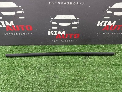 Уплотнитель капота Kia Soul 2014 SW