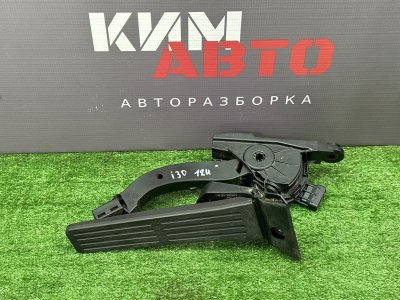 Педаль газа электронная Hyundai i30 2013