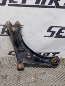 Рычаг подвески Skoda YETI 2011 5L