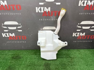 Бачок стеклоомывателя Ford Kuga 2013 SUV