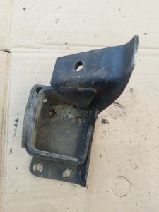 Кронштейн двигателя LADA 2131 4x4