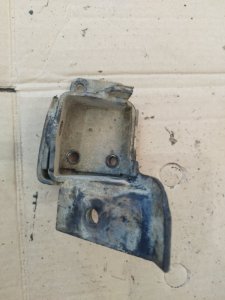 Кронштейн двигателя LADA 2131 4x4