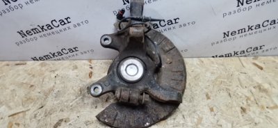 Кулак поворотный Mercedes VIANO 2011 639 рест