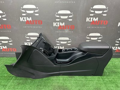 Центральная Консоль с подлокотником Ford Kuga 2013 SUV