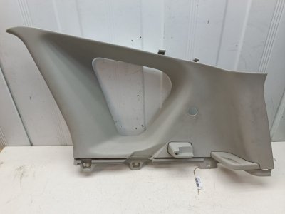 Обшивка стойки Nissan Note E11