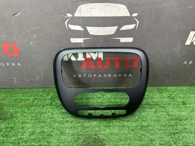 Рамка магнитолы Kia Soul 2014 SW